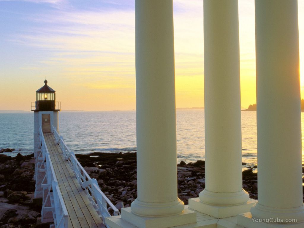 Lighthouse at Sunset, Marshall Point, Maine
